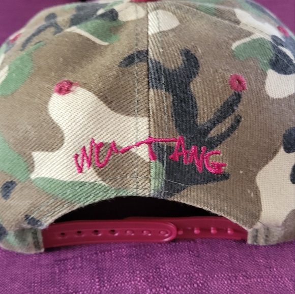 Camo & Maroon Wutang hat Nwt - Picture 2 of 3